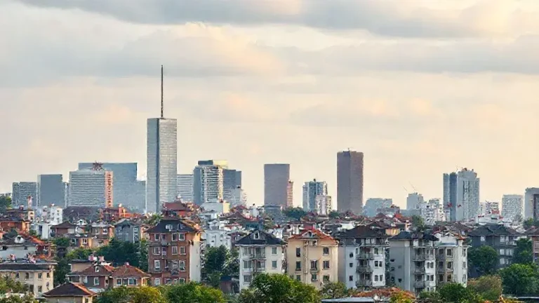 Economic news covering interest rate adjustments and housing trends